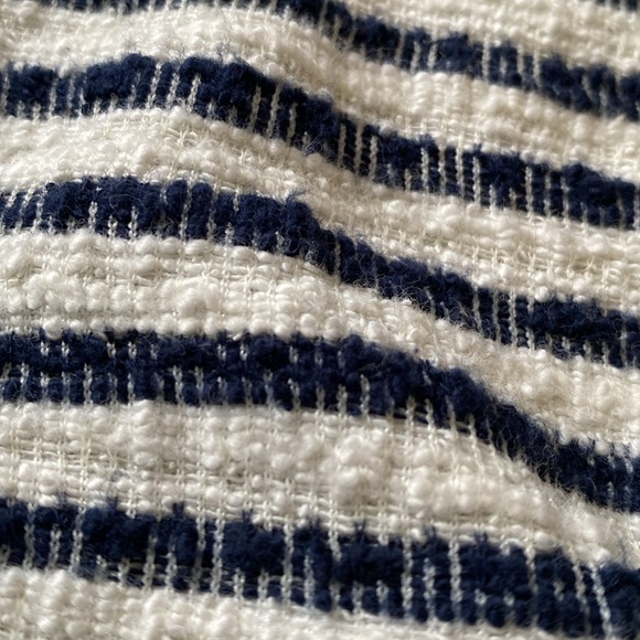 Madewell stripe top w/ curved hem - Picture 3 of 9